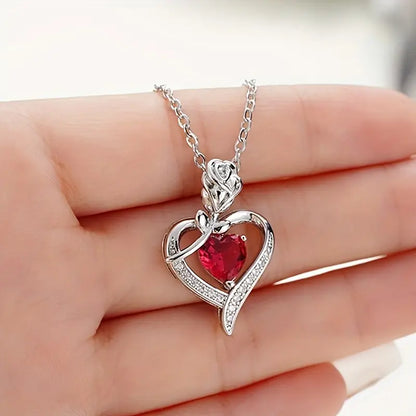Zilveren Robijnen Hart Hanger Ketting
